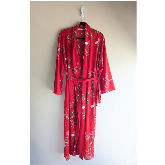 Zara floral wrap midi dress with 3/4 sleeves - Picture 7 of 16